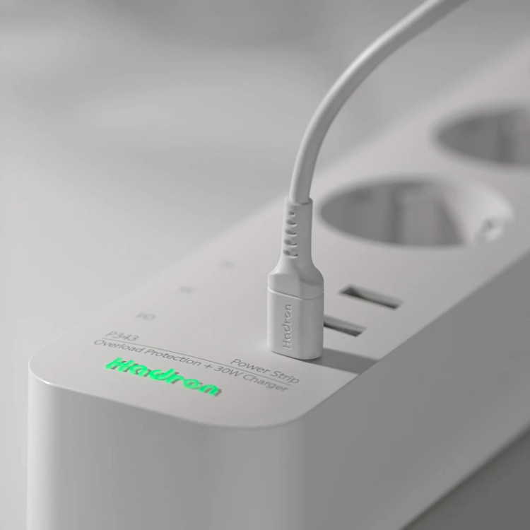 چند راهی برق هادرون P343 با شارژ سریع 30 وات 3 - Gan پریز ارت دار- USB 2 - USB C PD