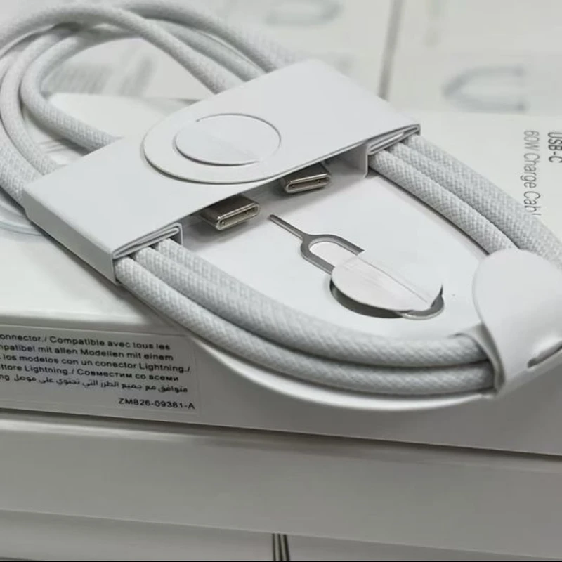 کابل آیفون 15 / 16 اورجینال توجعبه ای (دوسر USB C) دو سر تایپ سی 100% اصلی