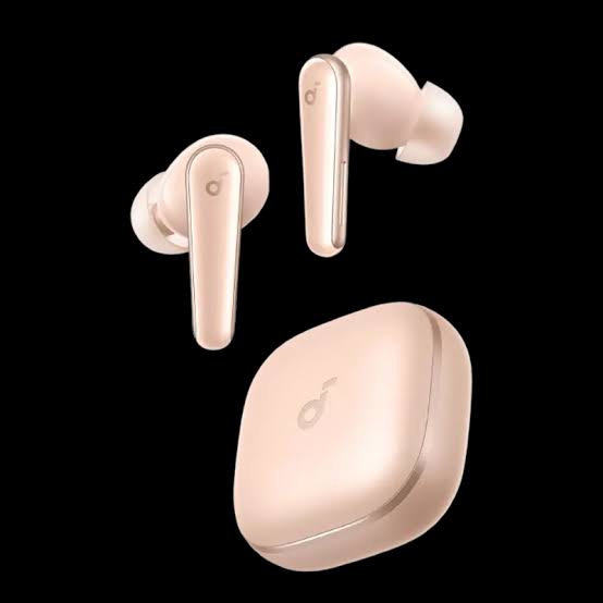 هدفون بلوتوثی انکر مدل Soundcore Liberty 5 با نویز کنسلینگ فعال (ANC)، دارای سنسور نوری داخل گوش و مقاوم در برابر رطوبت و عرق رزگلد